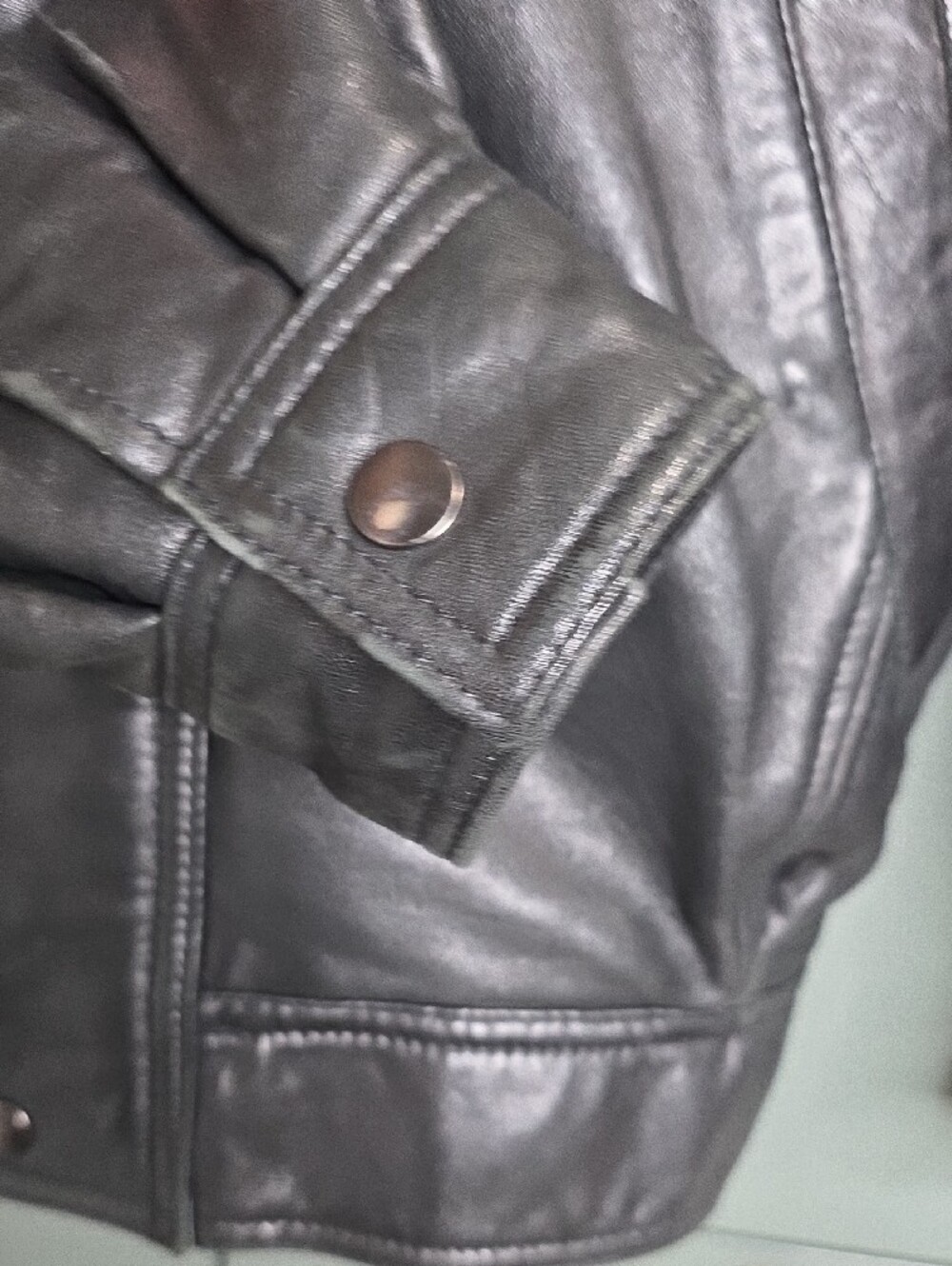 VTG Andrew Marc Black Leather Jacket Size Small Heavy Button Zip - Picture 4 of 8